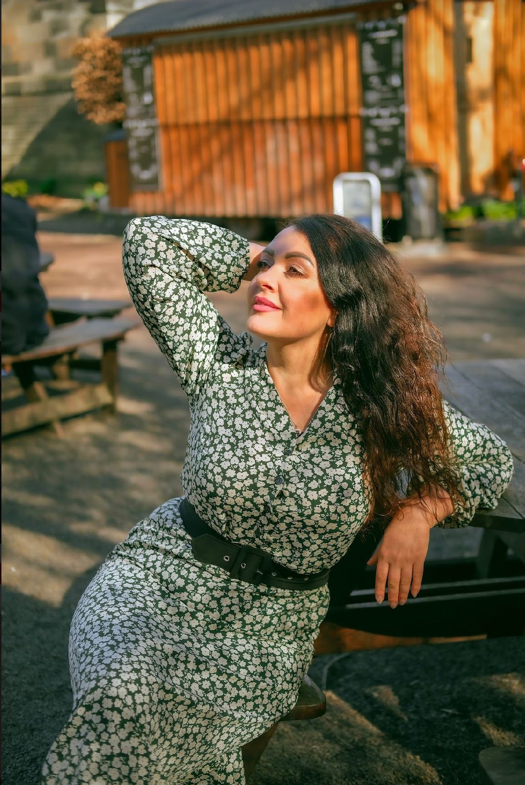 Alesya, United Kingdom