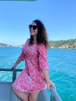 Alesya, United Kingdom